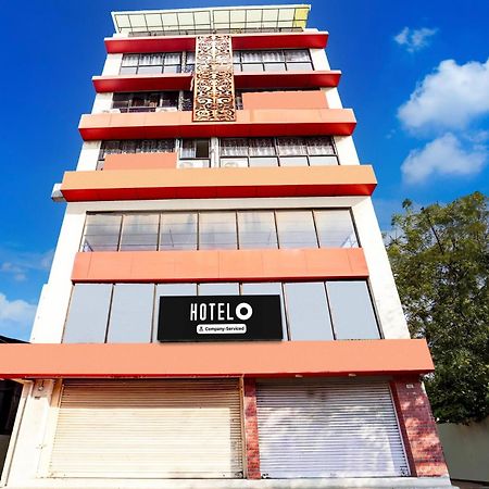 Super Hotel O Geeta Mandir Formerly Hotel Green Park Ahmedabad Exterior foto